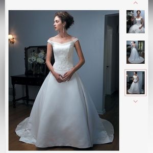 Wedding gown